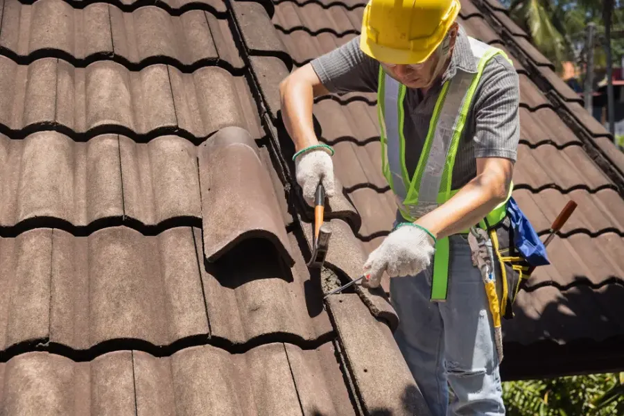 How Roof Replacement Improves Home Energy Efficiency Brackendale, BC